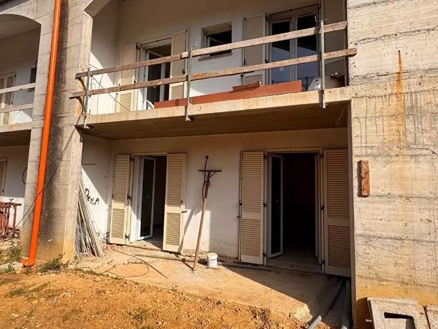 Immagine 15 di Villetta a schiera in vendita  a Santa Maria A Monte