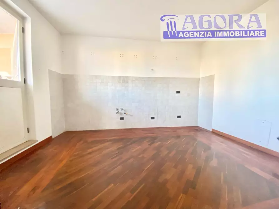 Immagine 11 di Mansarda in vendita  a Latina