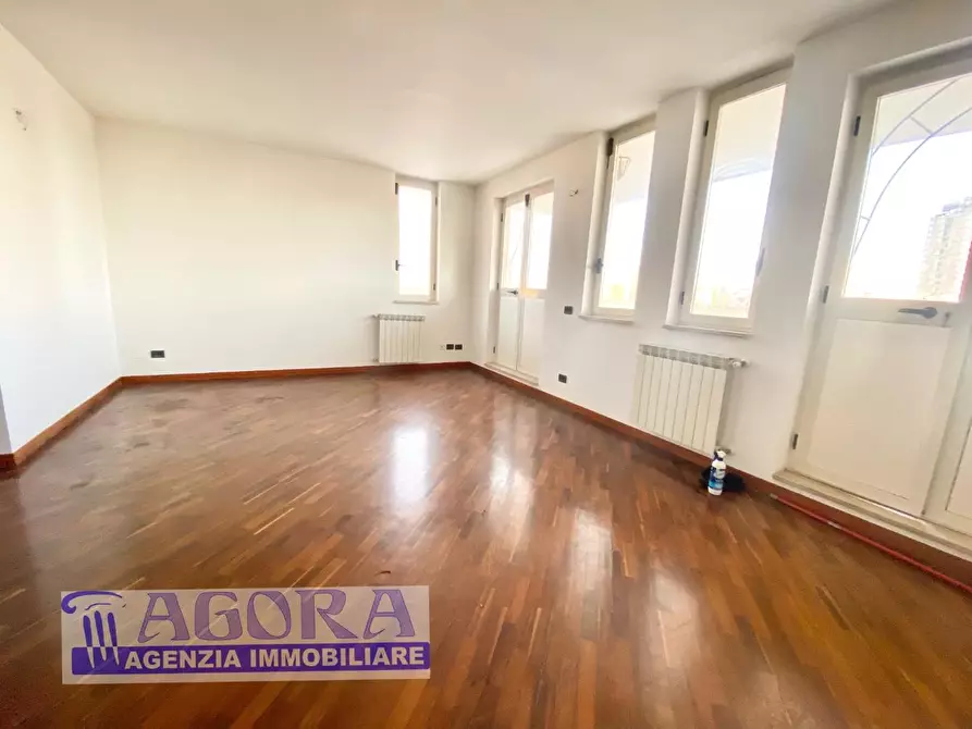 Immagine 21 di Mansarda in vendita  a Latina