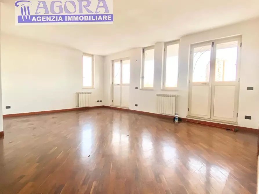 Immagine 19 di Mansarda in vendita  a Latina