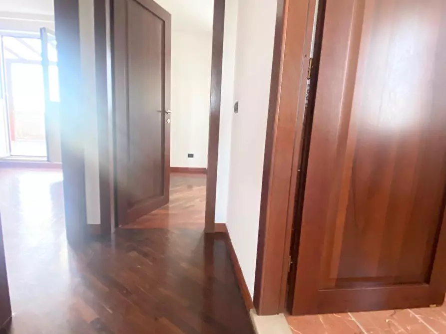 Immagine 25 di Mansarda in vendita  a Latina