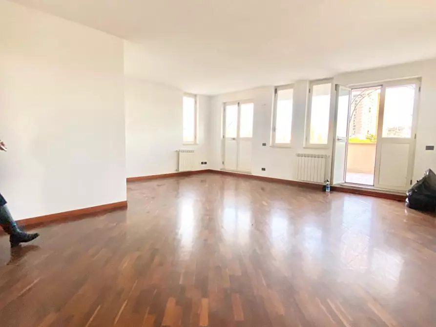 Immagine 16 di Mansarda in vendita  a Latina