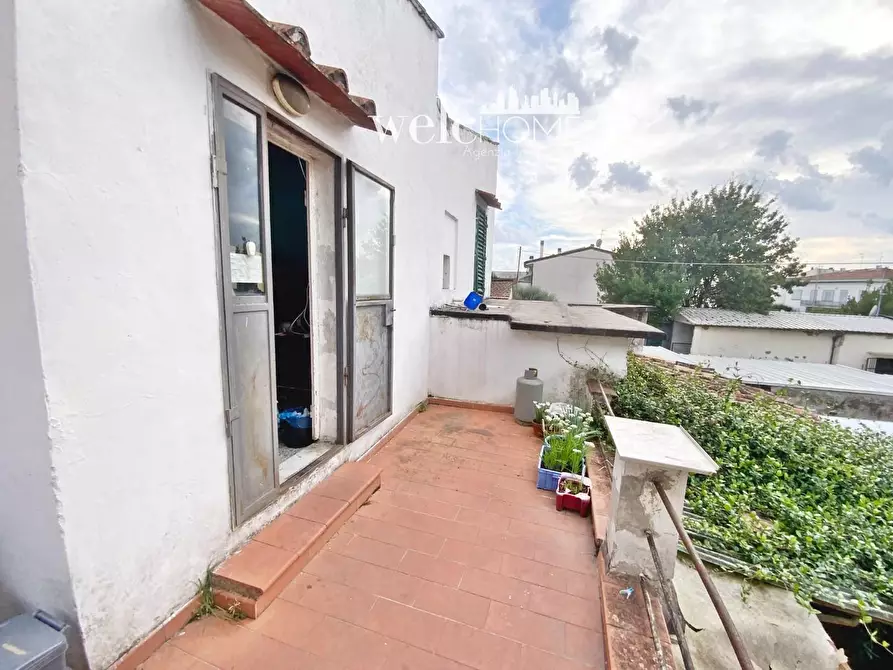 Immagine 23 di Terratetto in vendita  a Campi Bisenzio