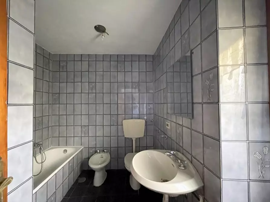 Immagine 19 di Terratetto in vendita  a Camaiore