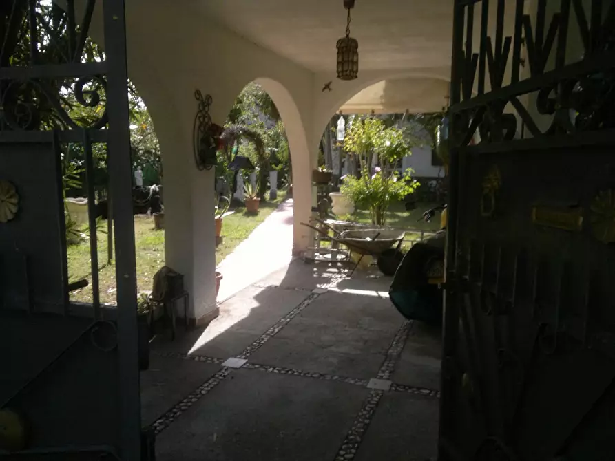 Immagine 22 di Casa bifamiliare in vendita  a Montignoso