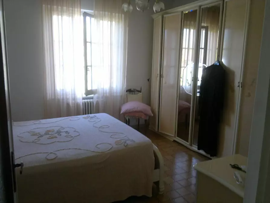 Immagine 18 di Casa bifamiliare in vendita  a Montignoso