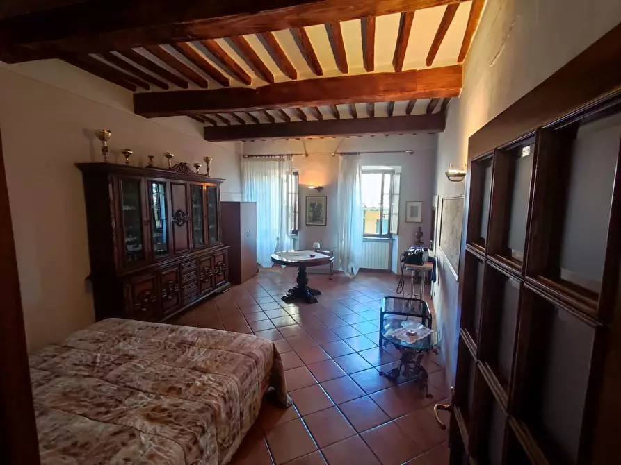 Immagine 5 di Appartamento in vendita  a Volterra