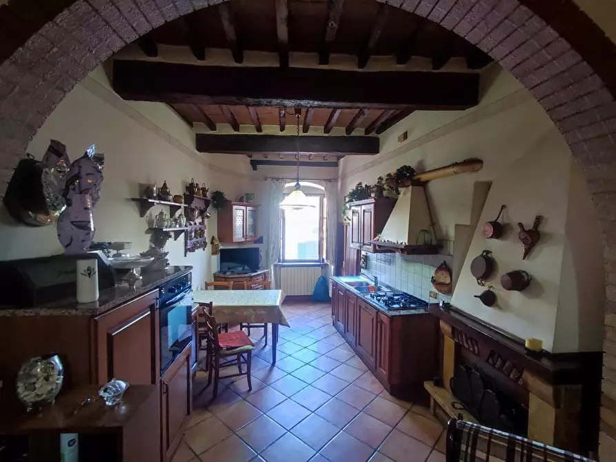 Immagine 3 di Appartamento in vendita  a Volterra