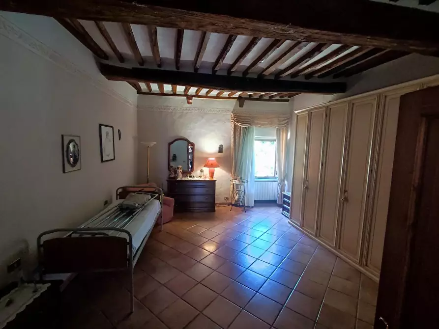 Immagine 7 di Appartamento in vendita  a Volterra