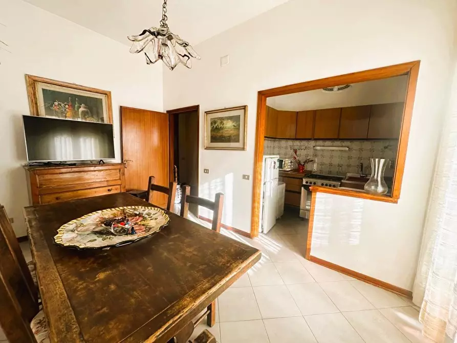 Immagine 40 di Mansarda in vendita  a Empoli