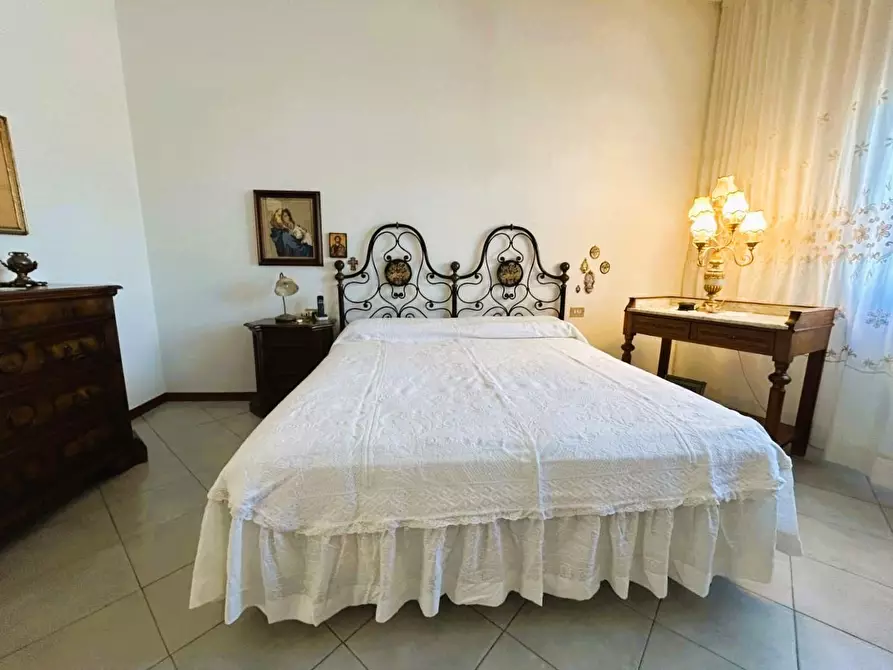 Immagine 39 di Mansarda in vendita  a Empoli