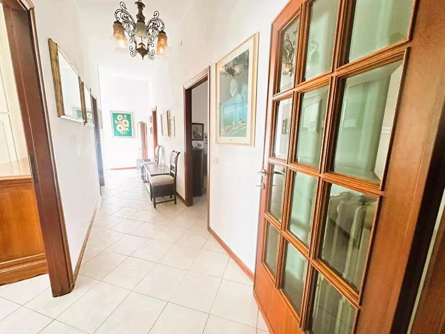 Immagine 3 di Mansarda in vendita  a Empoli