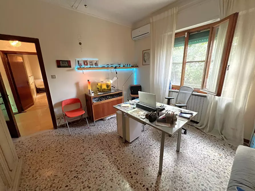 Immagine 24 di Villa in vendita  a Cascina