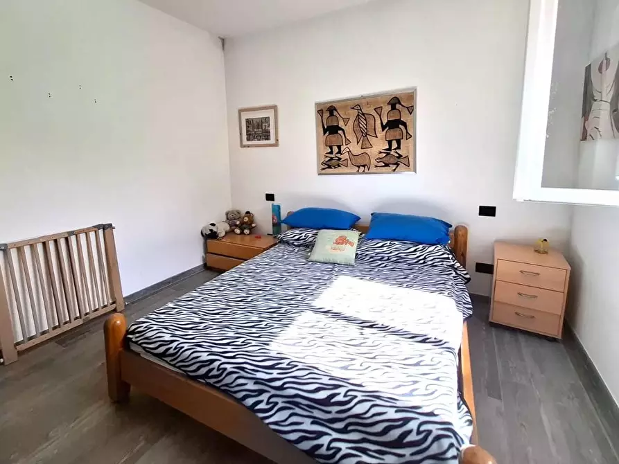 Immagine 43 di Villa in vendita  a Castelnuovo Magra