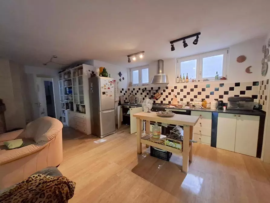 Immagine 51 di Villa in vendita  a Castelnuovo Magra