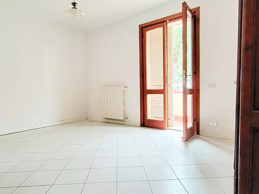 Immagine 5 di Appartamento in vendita  a Montopoli In Val D'arno