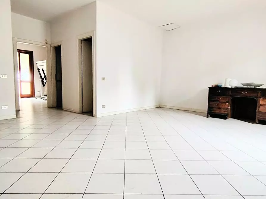 Immagine 3 di Appartamento in vendita  a Montopoli In Val D'arno