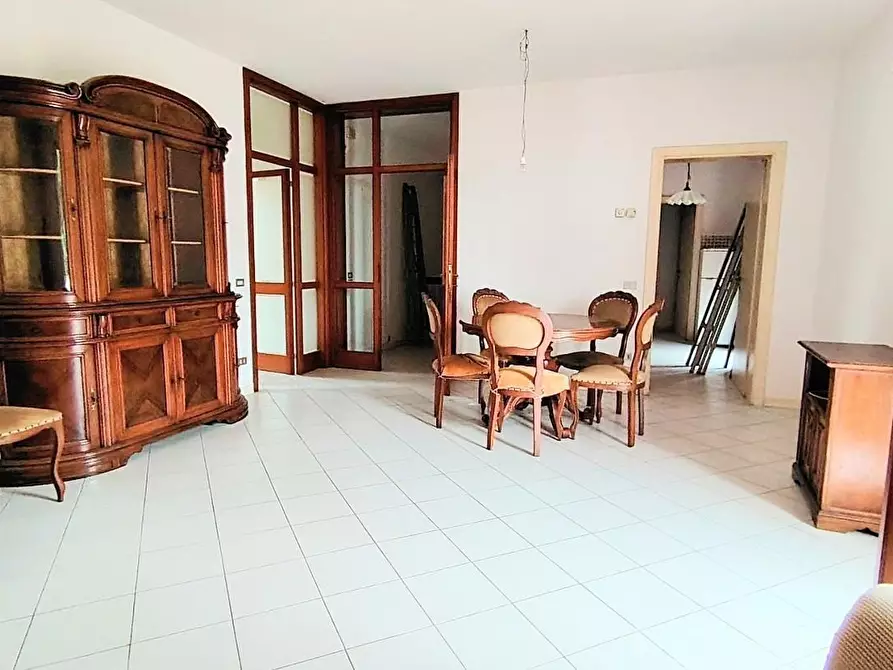 Immagine 3 di Appartamento in vendita  a Montopoli In Val D'arno