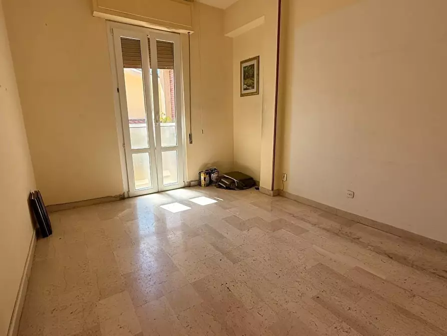 Immagine 31 di Appartamento in vendita  a Viareggio