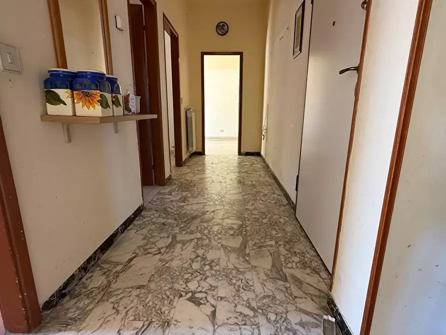 Immagine 33 di Appartamento in vendita  a Viareggio