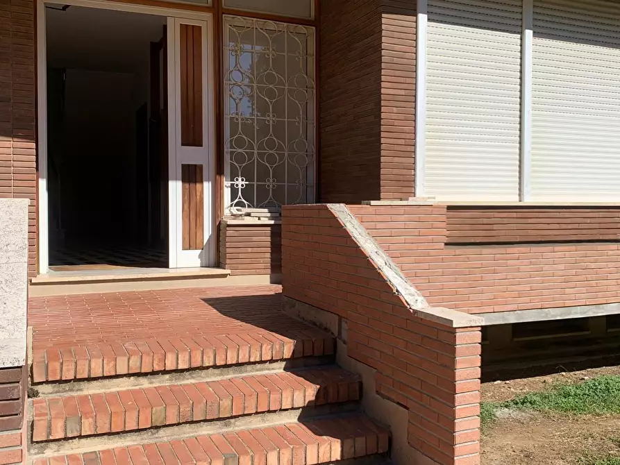 Immagine 36 di Appartamento in vendita  a Livorno