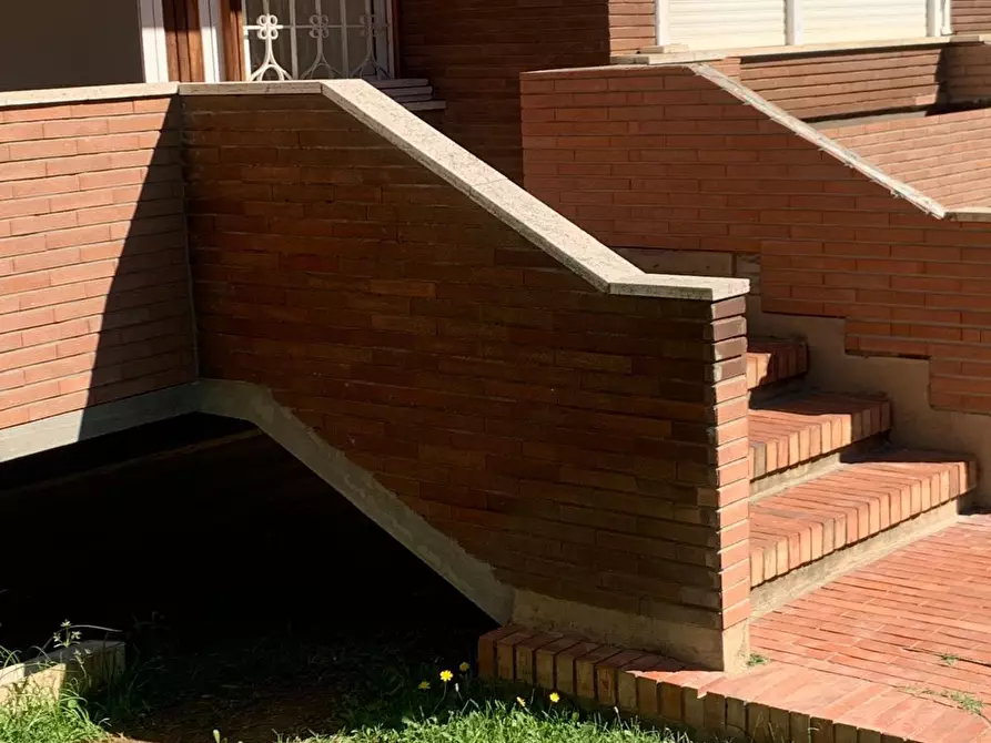 Immagine 37 di Appartamento in vendita  a Livorno