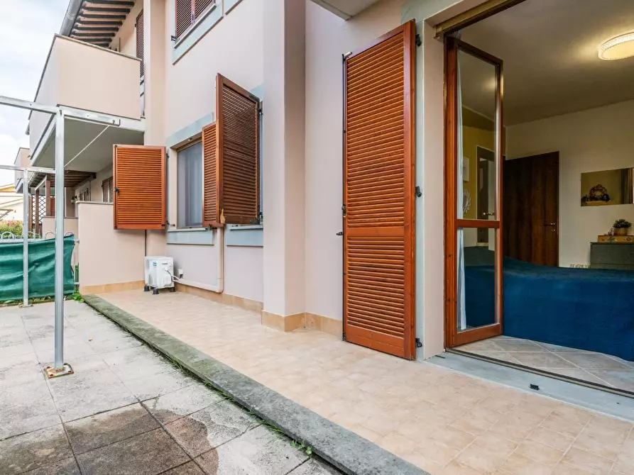 Immagine 25 di Appartamento in vendita  a Bientina