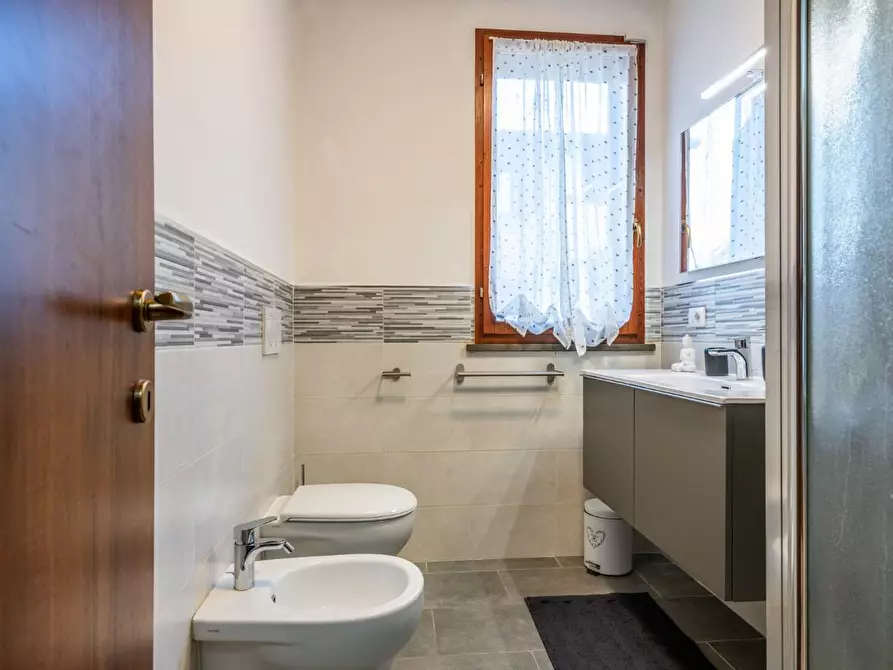 Immagine 28 di Appartamento in vendita  a Bientina