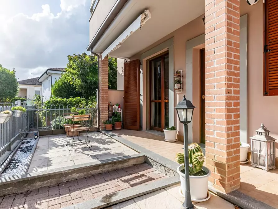 Immagine 41 di Appartamento in vendita  a Bientina