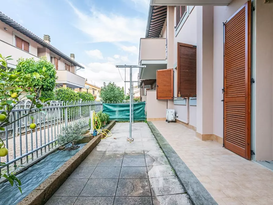 Immagine 24 di Appartamento in vendita  a Bientina