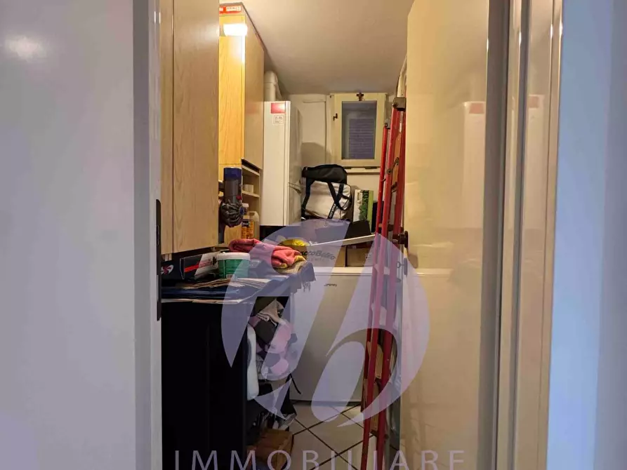 Immagine 35 di Casa bifamiliare in vendita  a Camaiore