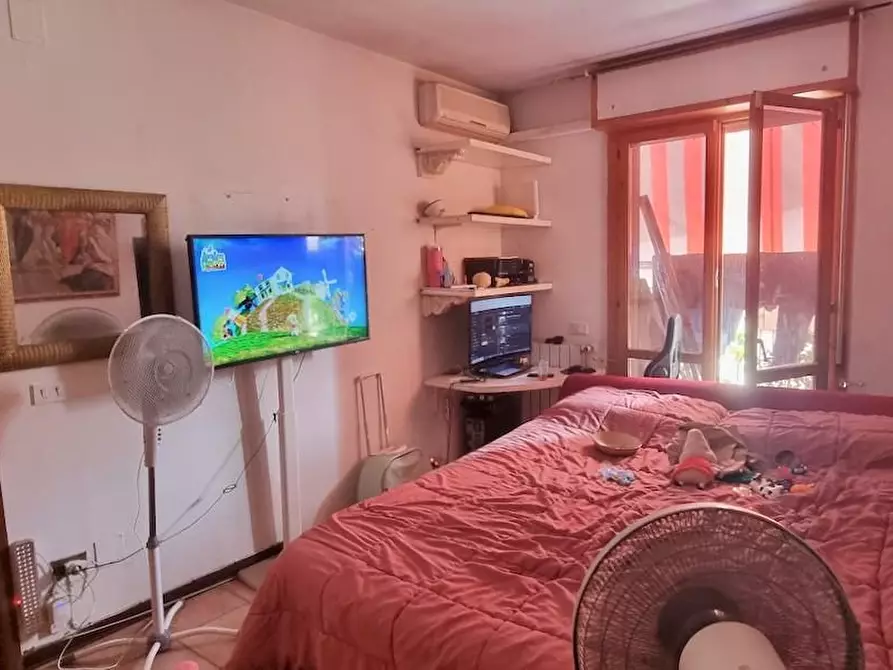 Immagine 16 di Appartamento in vendita  a Pisa