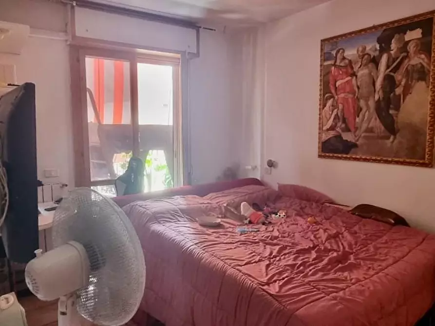 Immagine 17 di Appartamento in vendita  a Pisa