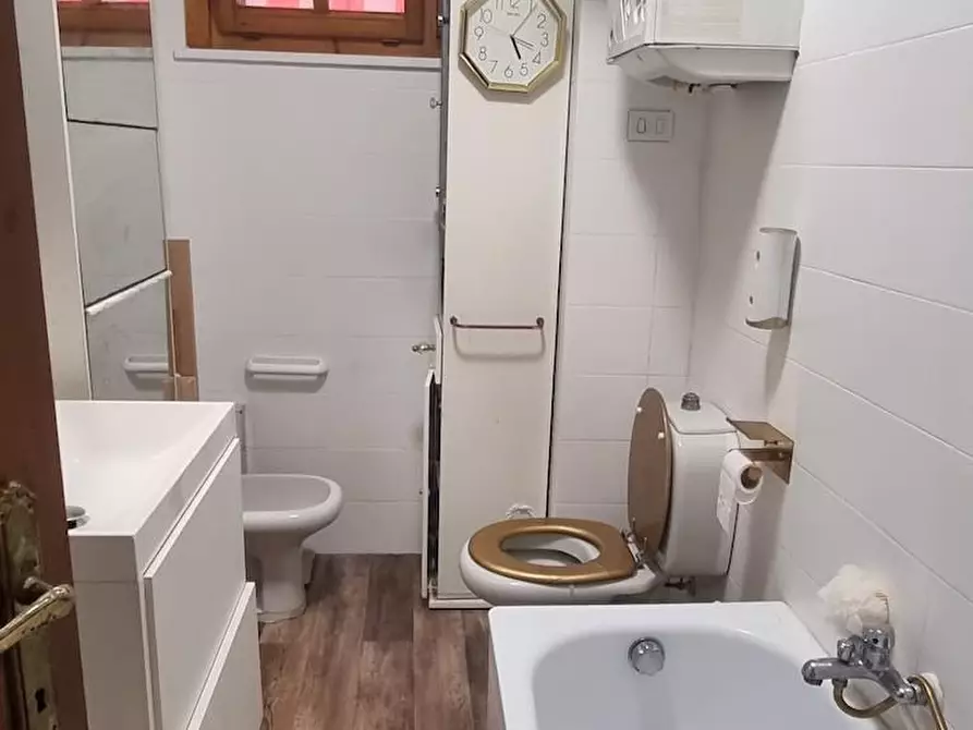 Immagine 14 di Appartamento in vendita  a Pisa