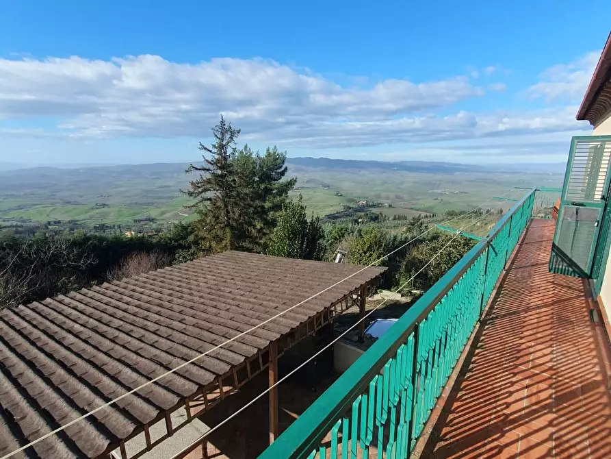 Immagine 16 di Appartamento in vendita  a Volterra