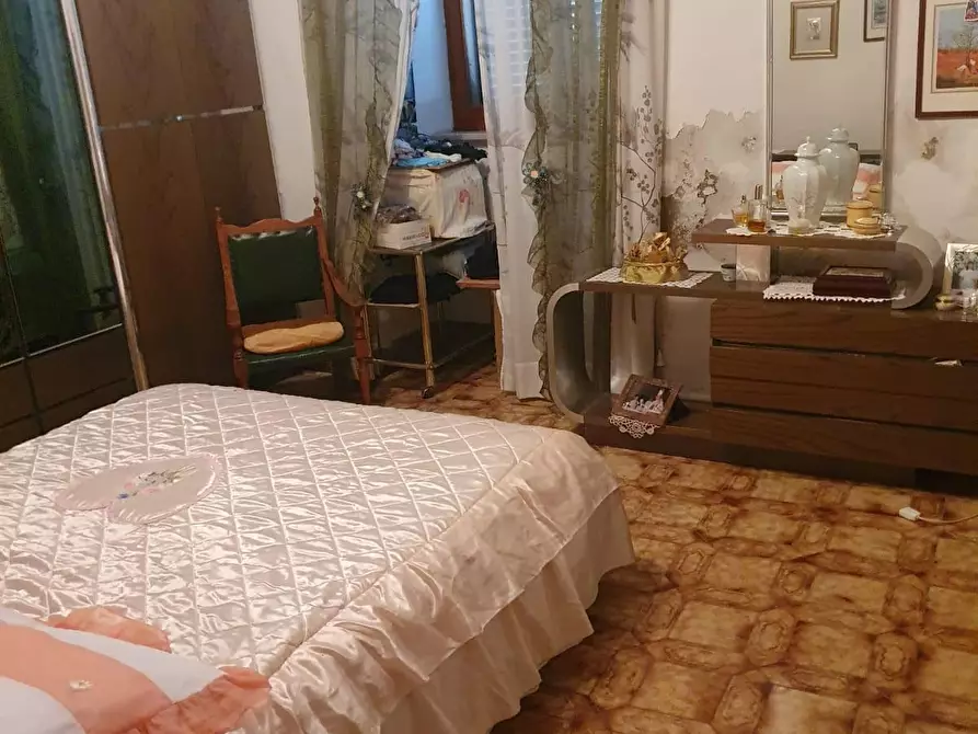 Immagine 7 di Appartamento in vendita  a Volterra