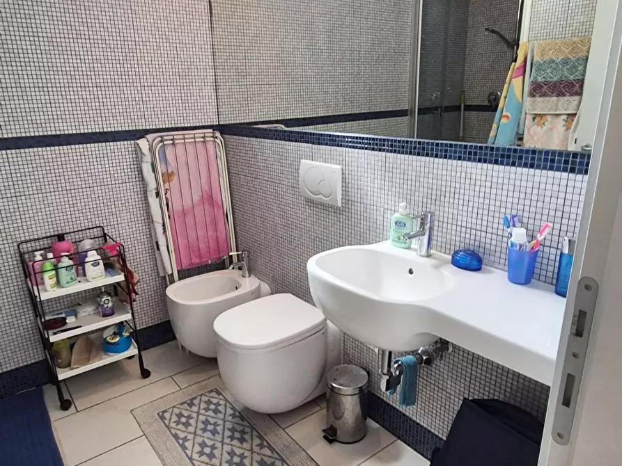 Immagine 40 di Casa bifamiliare in vendita  a Viareggio