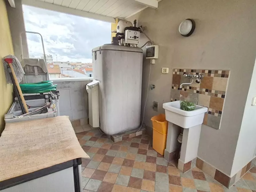 Immagine 6 di Casa bifamiliare in vendita  a Viareggio