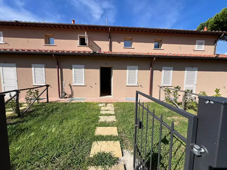 Immagine 7 di Porzione di casa in vendita  a Castagneto Carducci