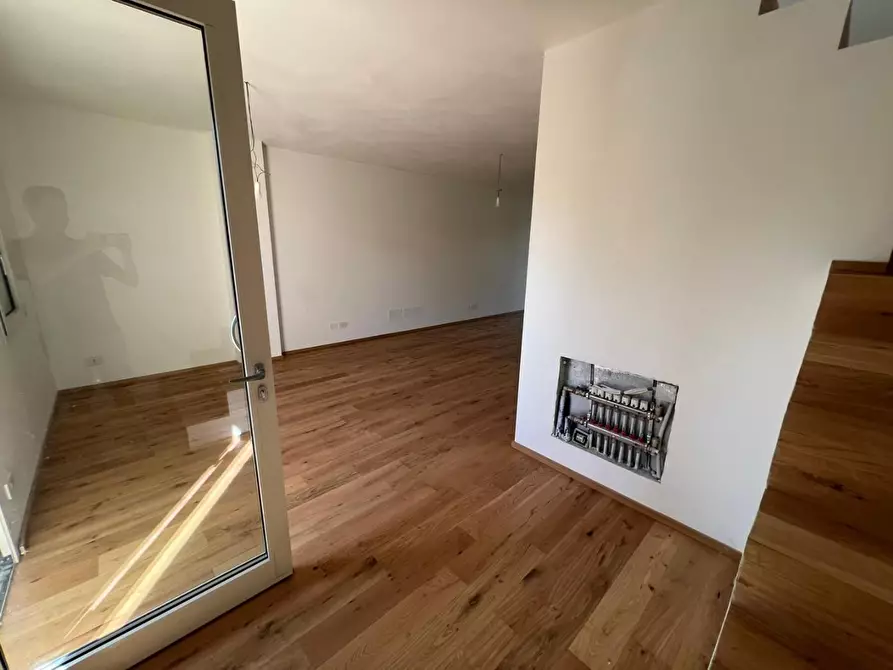 Immagine 15 di Porzione di casa in vendita  a Castagneto Carducci