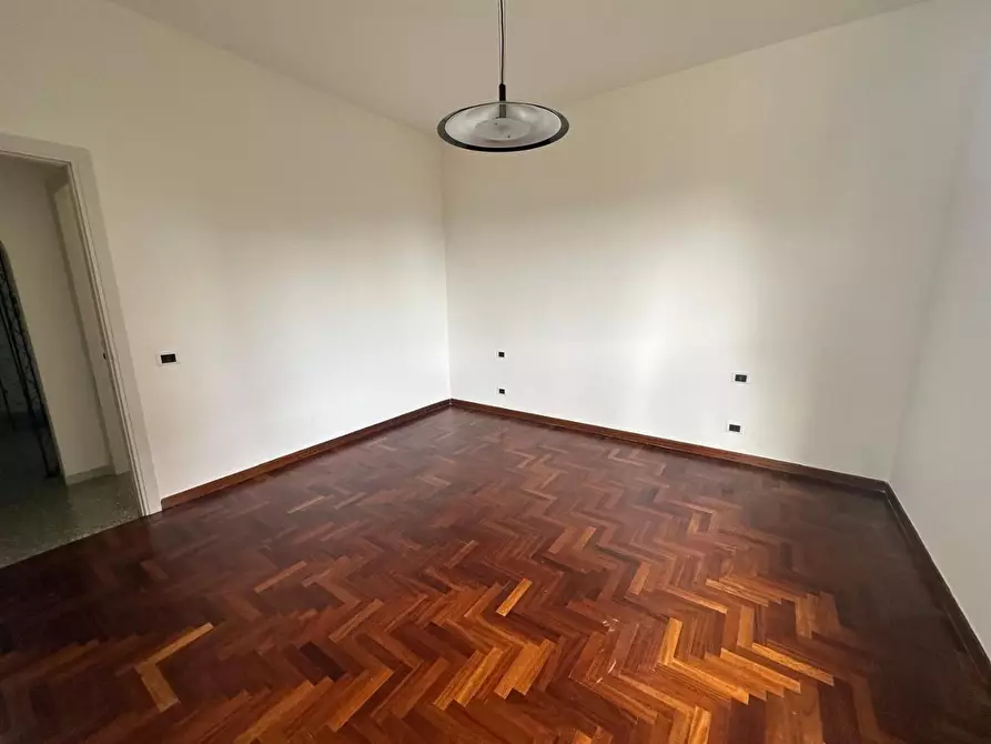 Immagine 25 di Appartamento in vendita  a Castelnuovo Magra