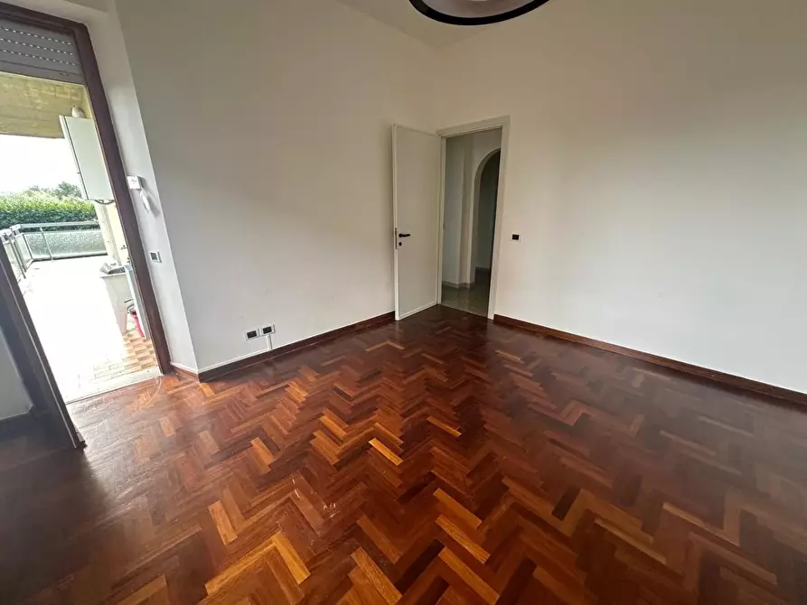 Immagine 27 di Appartamento in vendita  a Castelnuovo Magra