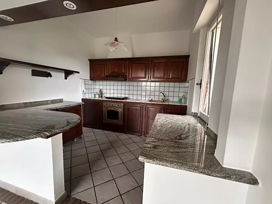 Immagine 10 di Appartamento in vendita  a Castelnuovo Magra