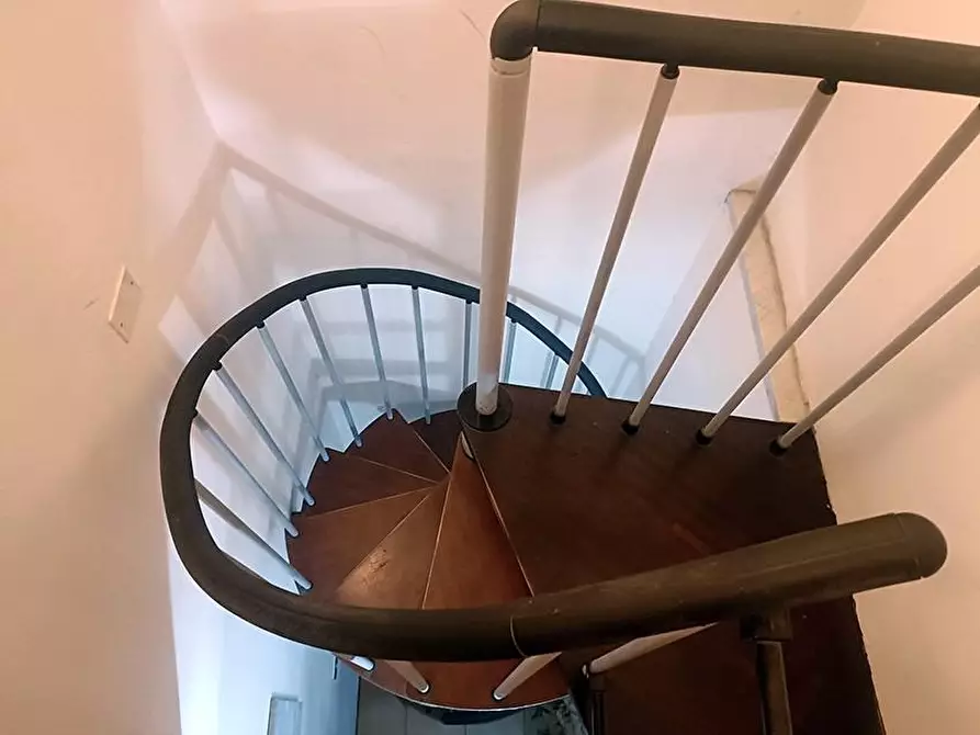 Immagine 13 di Casa bifamiliare in vendita  a Castelnuovo Magra