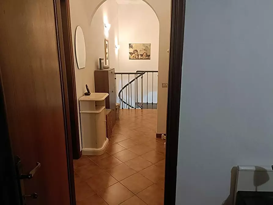 Immagine 26 di Casa bifamiliare in vendita  a Castelnuovo Magra