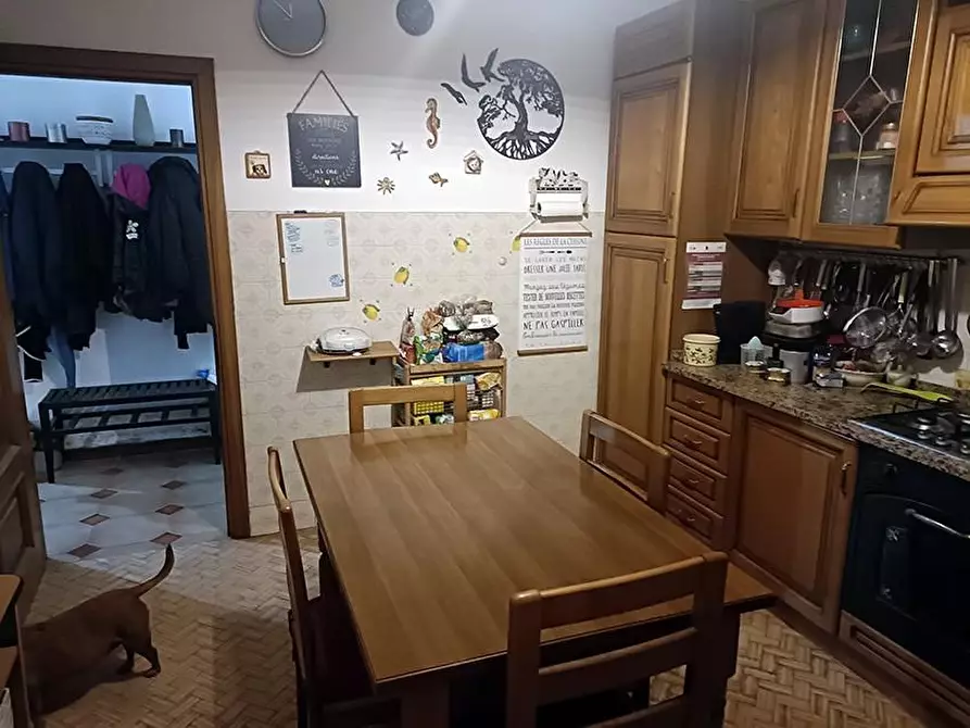 Immagine 11 di Casa bifamiliare in vendita  a Castelnuovo Magra