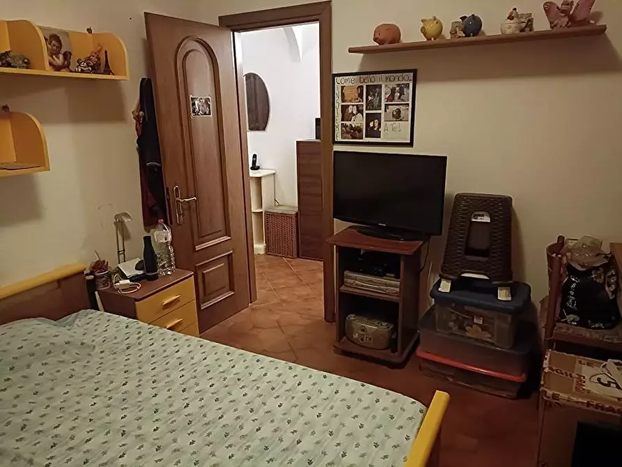 Immagine 16 di Casa bifamiliare in vendita  a Castelnuovo Magra