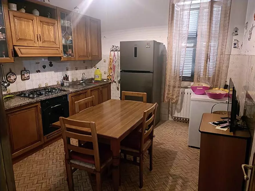 Immagine 10 di Casa bifamiliare in vendita  a Castelnuovo Magra