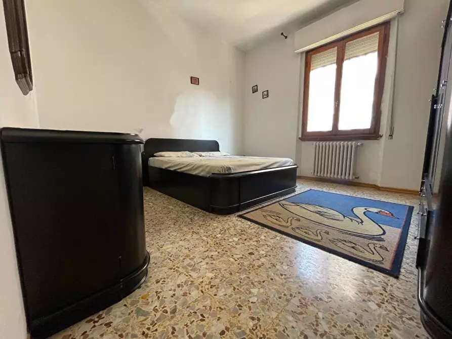 Immagine 5 di Appartamento in vendita  a Poggibonsi