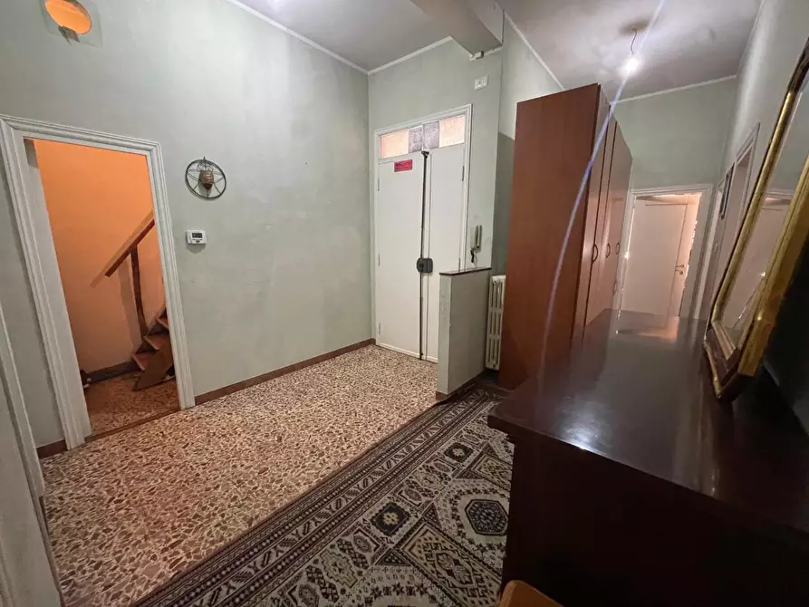 Immagine 2 di Appartamento in vendita  a Poggibonsi